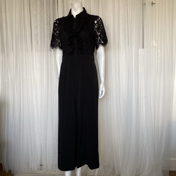 NEW!! Isaac Mizrahi black lace wide leg jumpsuit! Ruffles holiday, event Size 6 - Picture 1 of 17